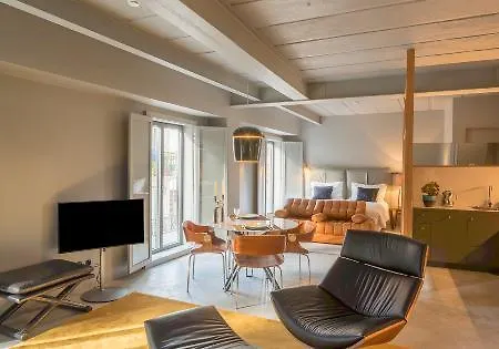 Raw Culture Art & Lofts Bairro Alto Lisbon