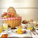 Aparthotel Raw Culture Art & Lofts Bairro Alto Lisbon