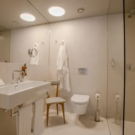 Ξενοδοχείο με διαμερίσματα Raw Culture Art & Lofts Bairro Alto