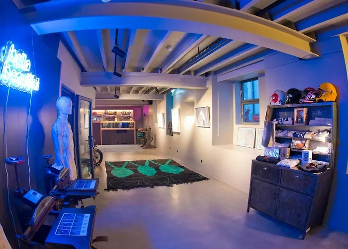 Raw Culture Art & Lofts Bairro Alto Apart Otel Lisboa
